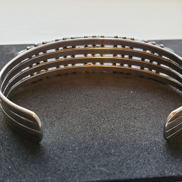 Vintage Zuni Native American Needlepoint Turquoise and Silver Cuff Bracelet - Picture 5 of 12